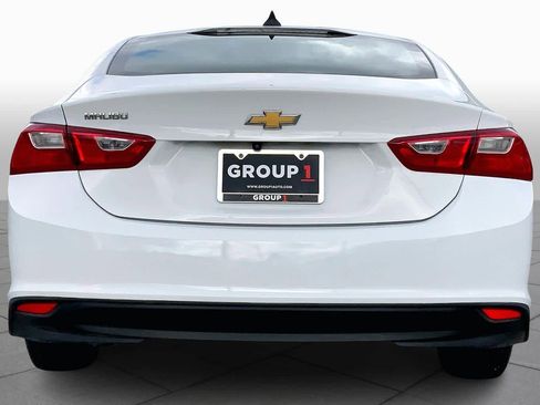 Used 2023 Chevrolet Malibu LS image 4