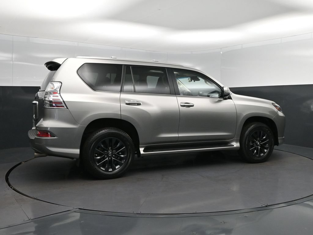 Used 2023 Lexus GX 460 Premium w/ Premium Package AWD/4WD image 8