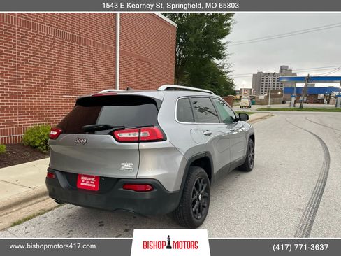 Used 2014 Jeep Cherokee Latitude FWD image 6