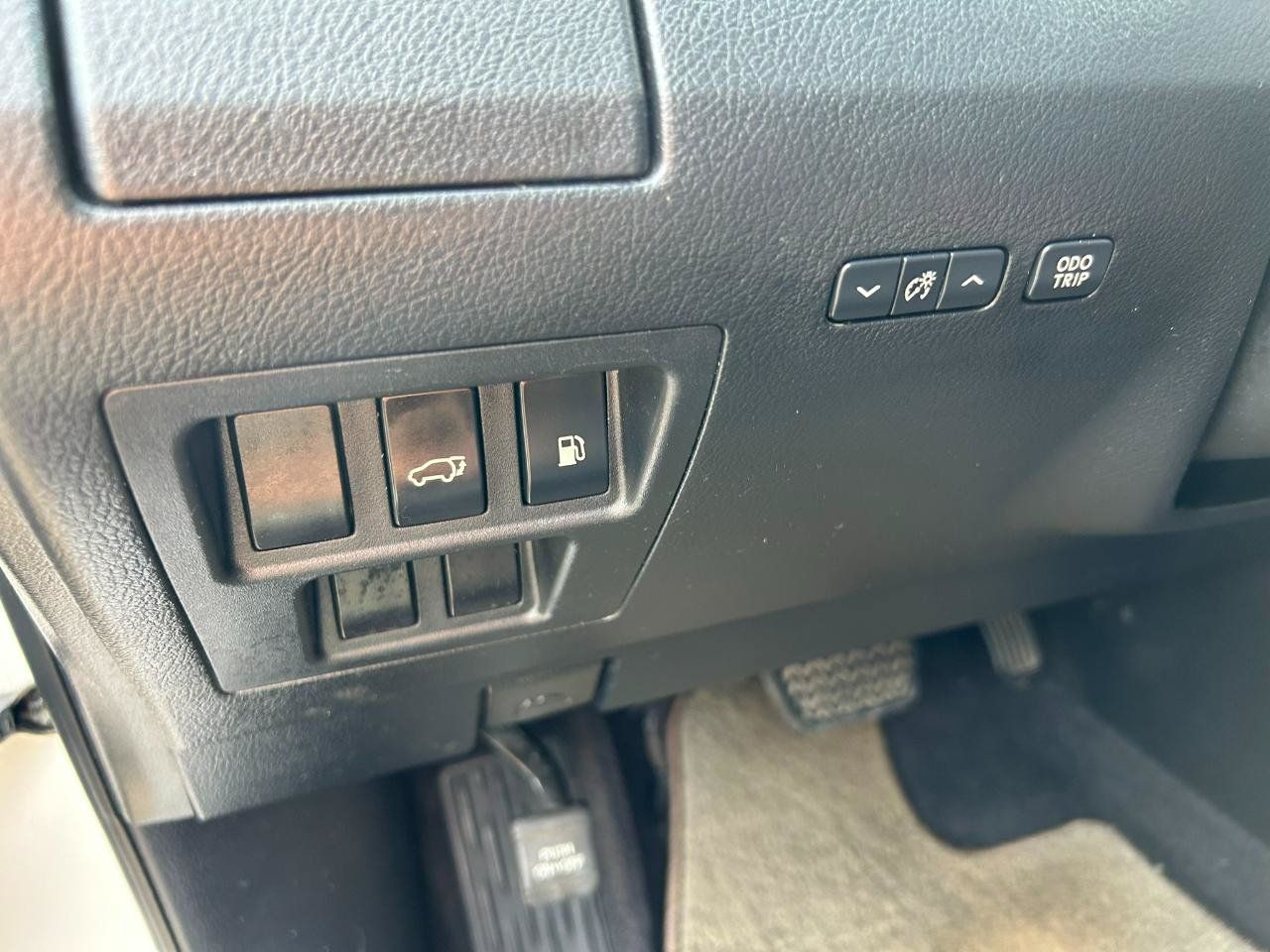 Used 2013 Lexus RX 450h AWD w/ Navigation Pkg image 12