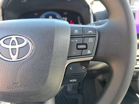 Used 2026 Toyota Camry LE FWD image 30