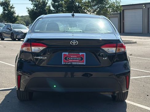 Certified 2025 Toyota Corolla LE FWD image 7