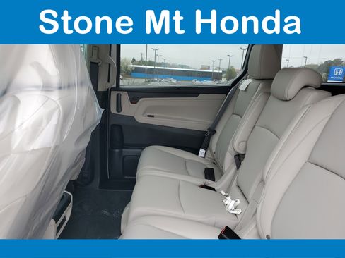 New 2026 Honda Odyssey EX-L image 11
