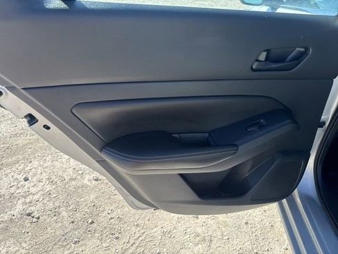 Used 2024 Nissan Altima 2.5 SV FWD image 18