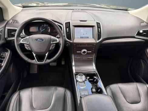 Used 2019 Ford Edge Titanium w/ Equipment Group 301A FWD image 14