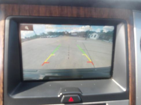 Used 2015 Ford Expedition King Ranch RWD image 24