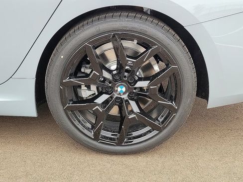 New 2026 BMW 330i Sedan w/ M Sport Package RWD image 10