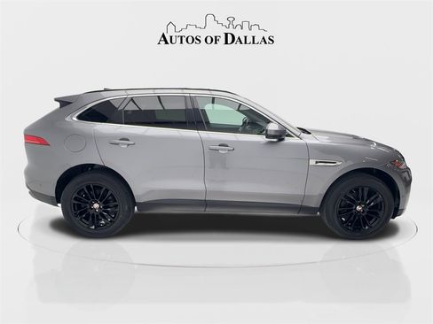 Used 2020 Jaguar F-PACE Prestige image 7