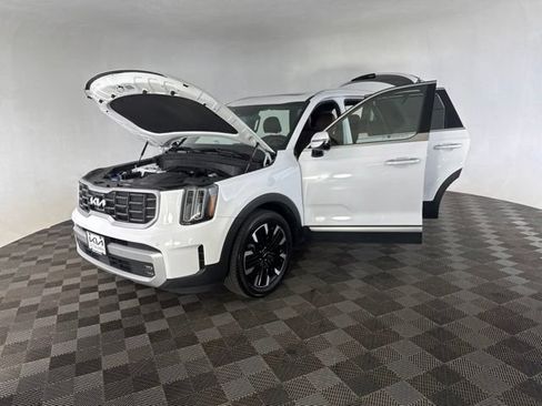 Certified 2024 Kia Telluride SX w/ Towing Package AWD/4WD image 12