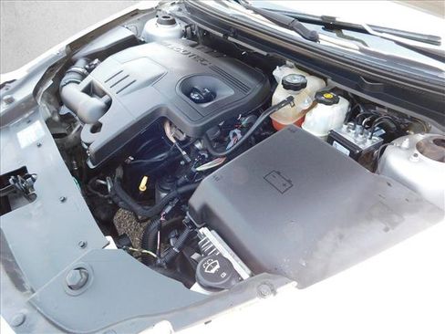 Used 2011 Chevrolet Malibu LT w/ Power Convenience Package FWD image 29