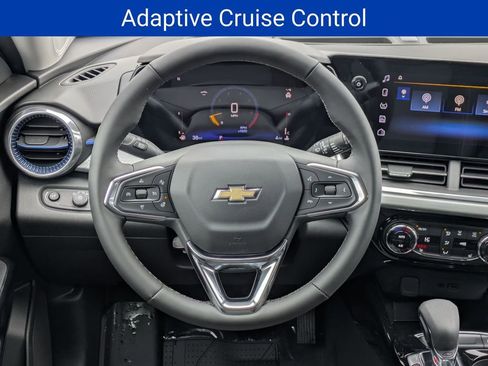 New 2026 Chevrolet Trax LT w/ Driver Confidence Package image 11