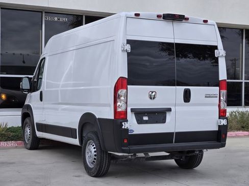 Used 2025 RAM ProMaster 2500 image 5