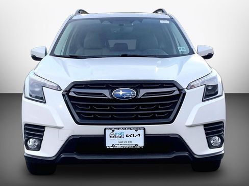 Used 2023 Subaru Forester Limited AWD/4WD image 5