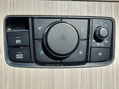 Certified 2024 MAZDA CX-90 Plug-In Hybrid w/ Preferred AWD/4WD image 27