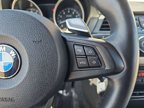 Used 2011 BMW Z4 sDrive35i RWD image 17