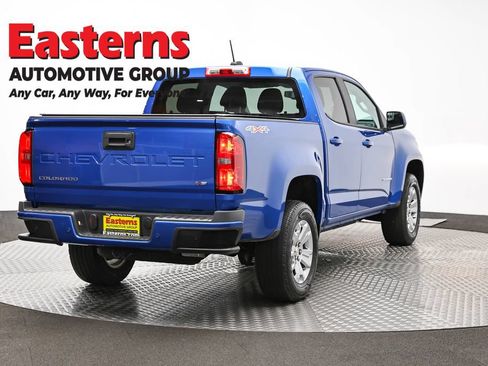 Used 2022 Chevrolet Colorado LT w/ Safety Package AWD/4WD image 5