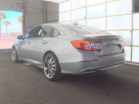 Used 2018 Honda Accord LX image 5