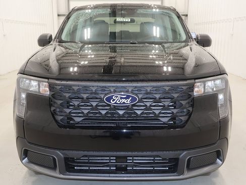 New 2025 Ford Maverick XLT w/ 4K Tow Package image 3