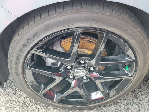 Certified 2025 Honda Civic Sport image 8