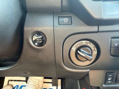 Used 2026 Nissan Frontier PRO-4X AWD/4WD image 19