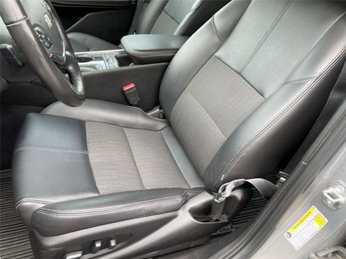 Used 2019 Chevrolet Impala LT w/ LT Convenience Package FWD image 12