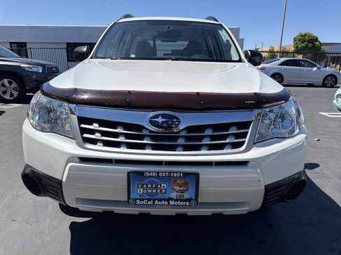 Used 2013 Subaru Forester 2.5X w/ Popular Pkg 3 AWD/4WD image 8