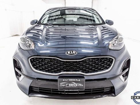 Used 2022 Kia Sportage LX image 10