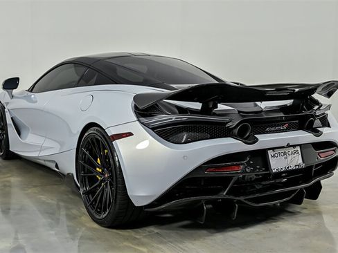 Used 2018 McLaren 720S RWD image 10