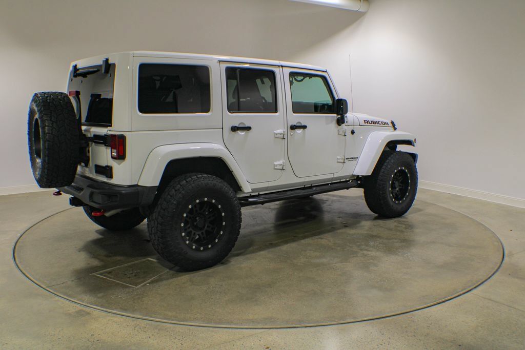 Used 2017 Jeep Wrangler Unlimited Rubicon AWD/4WD image 6
