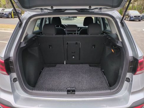 Used 2022 Volkswagen Taos S image 13