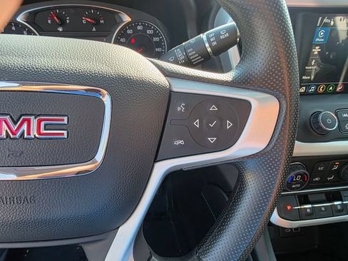 Used 2023 GMC Acadia SLE w/ Driver Convenience Package AWD/4WD image 28