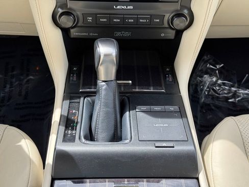 Used 2023 Lexus GX 460 Luxury w/ Off Road Package AWD/4WD image 15