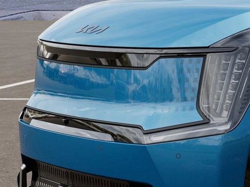 New 2026 Kia EV9 Land w/ Nightfall Edition Package AWD/4WD image 12