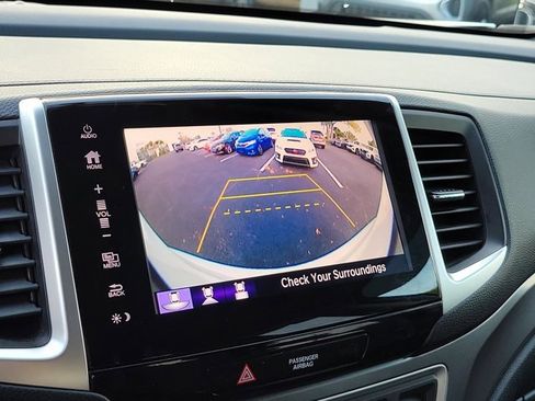 Used 2018 Honda Pilot EX image 28