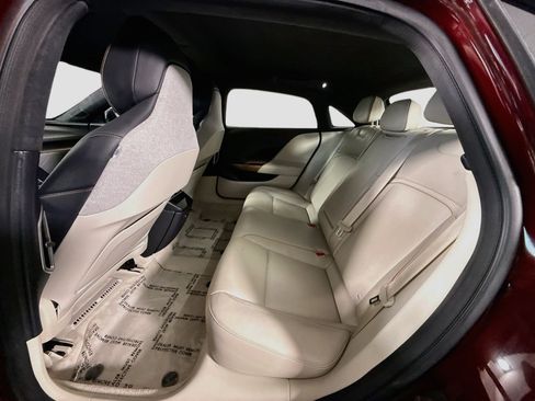 Used 2024 Lucid Air Touring AWD/4WD image 24