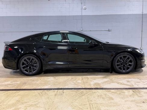 Used 2021 Tesla Model S Plaid image 13
