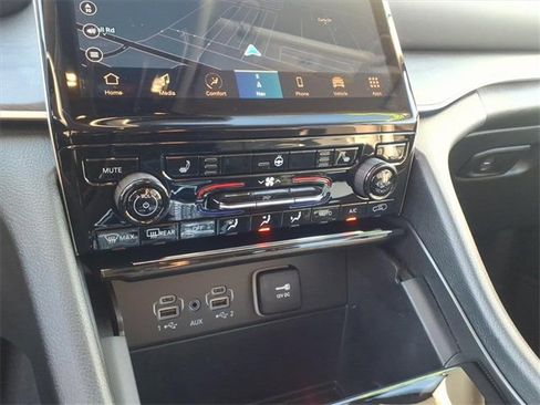 Certified 2024 Jeep Grand Cherokee Limited image 16