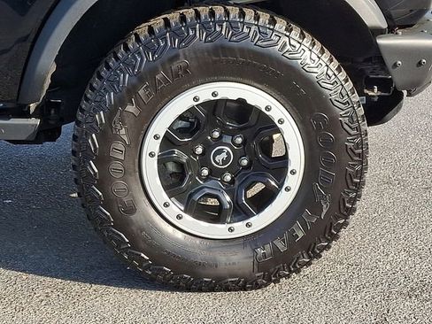 Used 2022 Ford Bronco Badlands AWD/4WD image 11