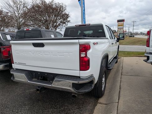 Used 2023 Chevrolet Silverado 2500 W/T w/ WT Convenience Package image 2