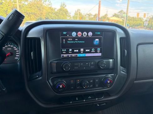 Used 2018 Chevrolet Silverado 1500 LT w/ All Star Edition RWD image 14