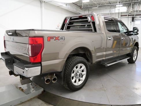 Used 2020 Ford F350 XLT w/ XLT Premium Package image 7