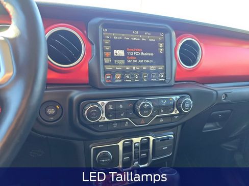 Used 2021 Jeep Gladiator Rubicon AWD/4WD image 22