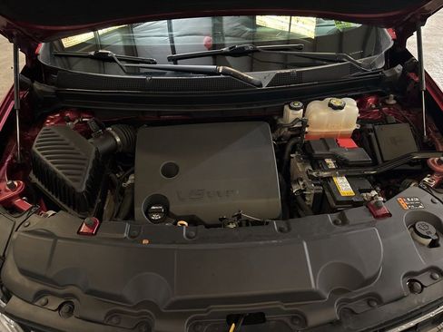 Used 2019 Chevrolet Traverse LT w/ LT Premium Package image 16