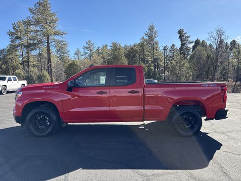 Used 2025 Chevrolet Silverado 1500 W/T w/ Trailering Package image 7