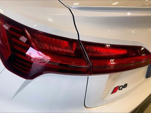 Used 2024 Audi Q8 e-tron Prestige w/ Prestige Package image 29