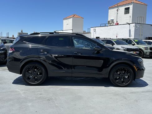Used 2025 Kia Sportage X-Line AWD/4WD image 9