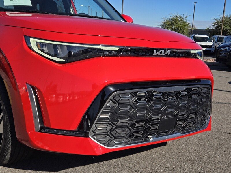 Certified 2025 Kia Soul GT-Line w/ GT-Line Technology Package FWD image 9