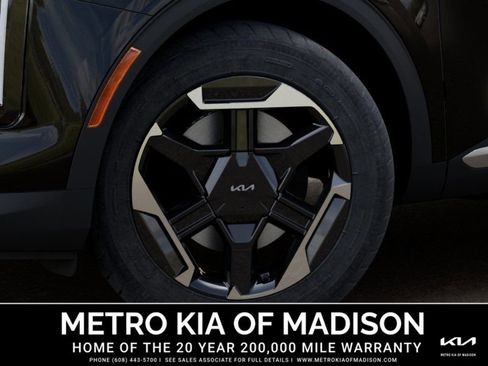 New 2026 Kia Sportage S AWD/4WD image 9