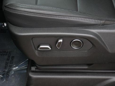 Used 2021 GMC Yukon Denali w/ Denali Ultimate Package image 21