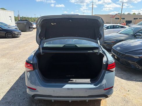 Used 2024 Nissan Sentra SV FWD image 15